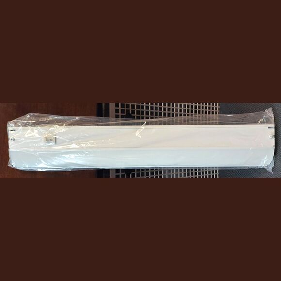 Jasco Ultra Prograde Prowire 18" LED Under Cabinet Light Fixture 64765-2 - Picture 4 of 5